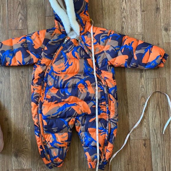 New Infant Snowsuit Coverall Blue Orange Camouflage 9 months NWOT - Picture 11 of 16